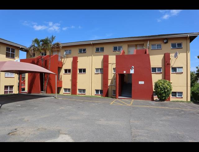 1 BEDROOM APARTMENT FOR SALE IN CAVERSHAM GLEN